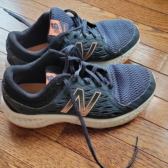 New Balance Athletic Shoes - Picture 1 of 12